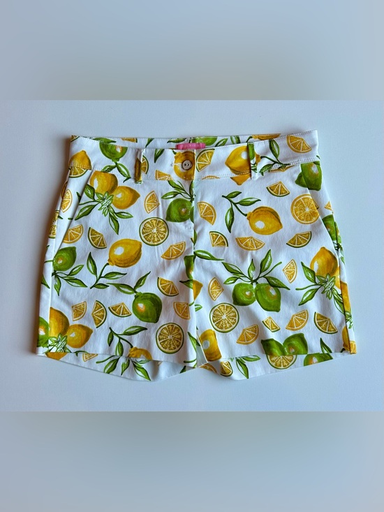 Isaac Mizrahi Pants - Isaac Mizrahi White Lemon-Print Tailored Shorts Size 8 Preppy Resort Coastal